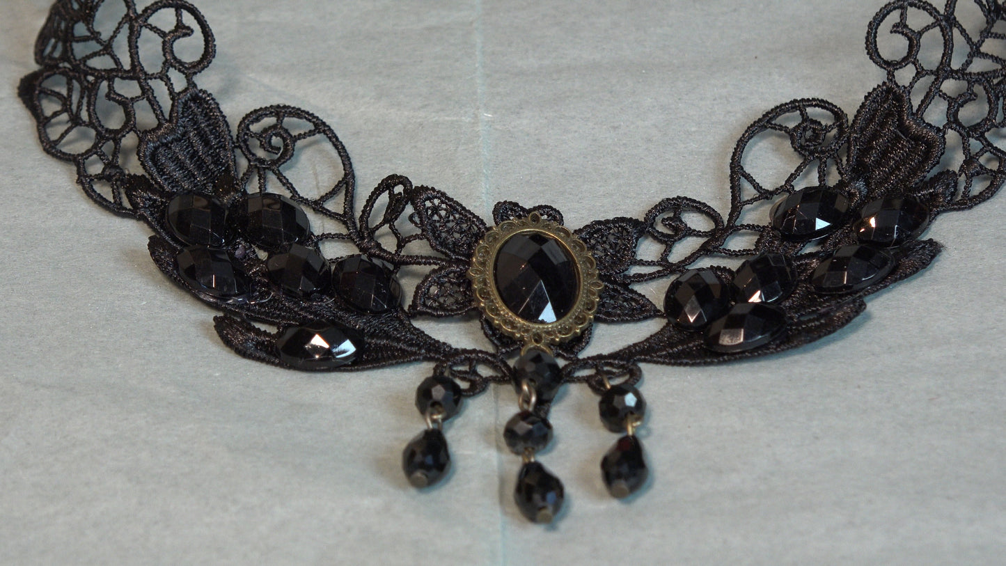 Black choker necklace — Free Shipping